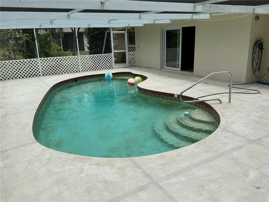 147 Hourglass Drive, Venice, FL 34293 - #2
