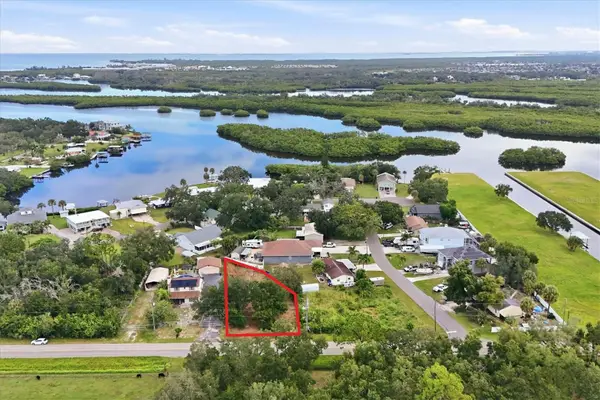 2607 Gulf City Road, RUSKIN, FL 33570