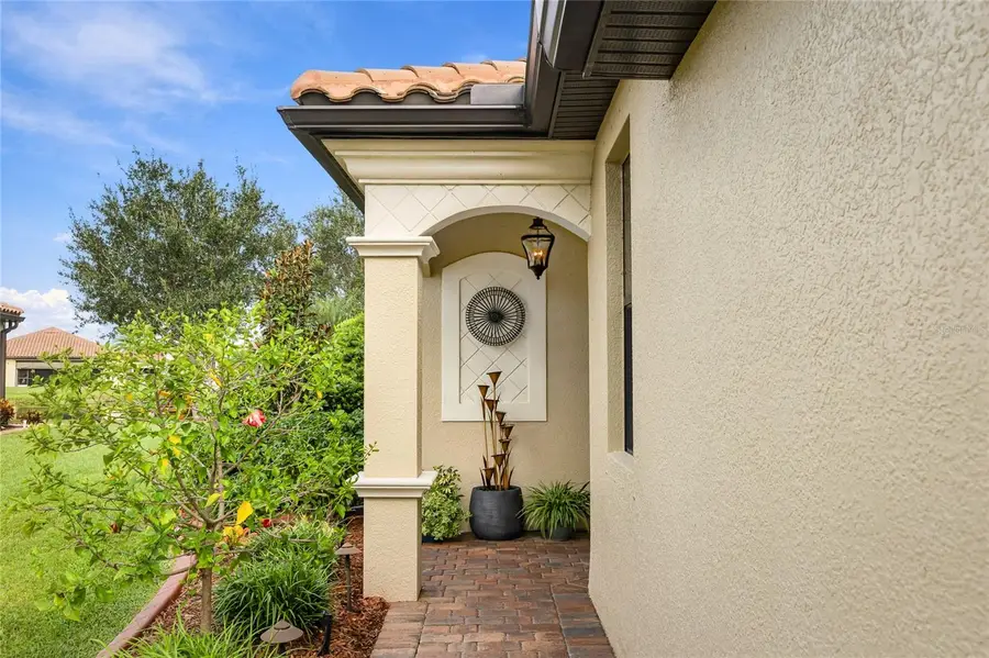 20297 Tesoro Dr, Venice, FL 34293 - #2