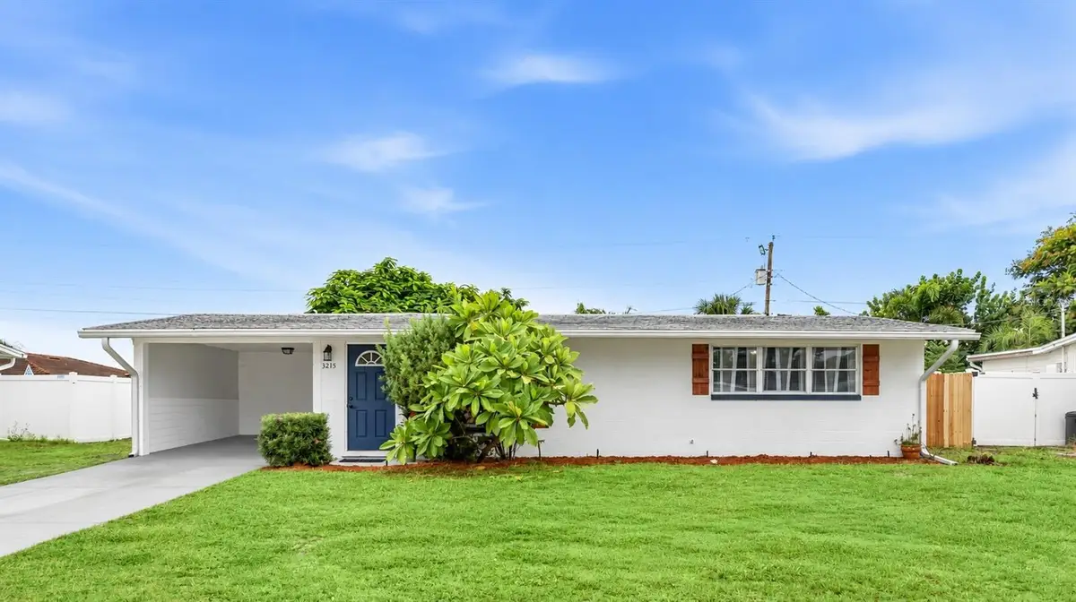 3215 Florida Boulevard, Bradenton, FL 34207 - #1