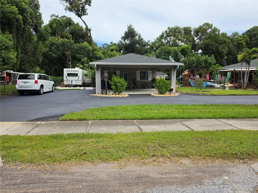 390 Henderson Avenue, Seffner, FL 33584 - #3