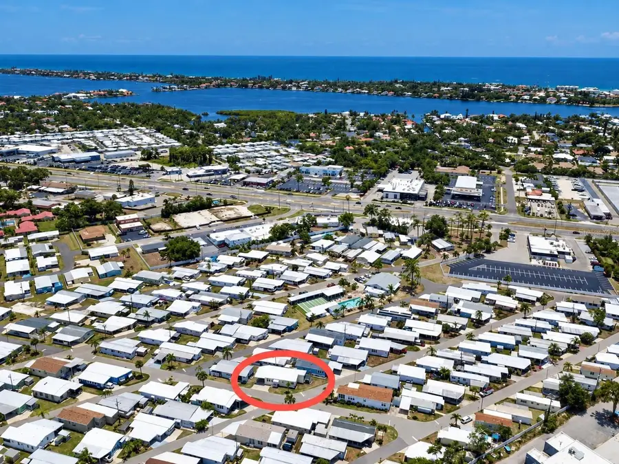 2050 Champion Street, Sarasota, FL 34231 - #2
