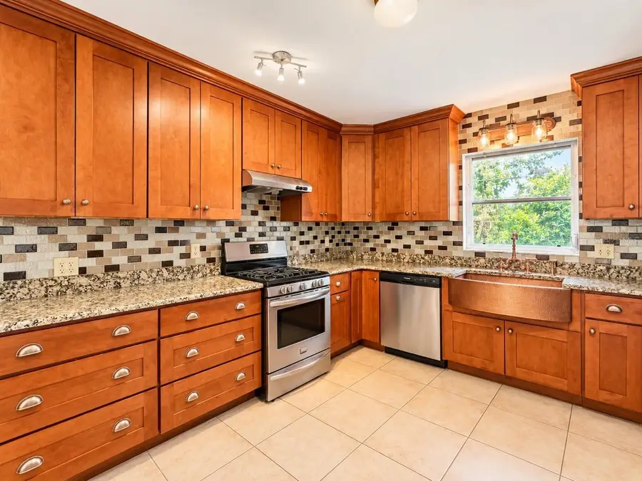 4709 Brooksdale Drive, Sarasota, FL 34232 - #3