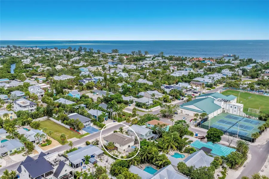 313 Magnolia Avenue, Anna Maria, FL 34216 - #3