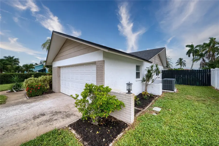 6316 5th Avenue Nw, Bradenton, FL 34209 - #2