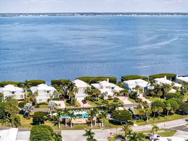 3488 Mistletoe Lane, LONGBOAT KEY, FL 34228