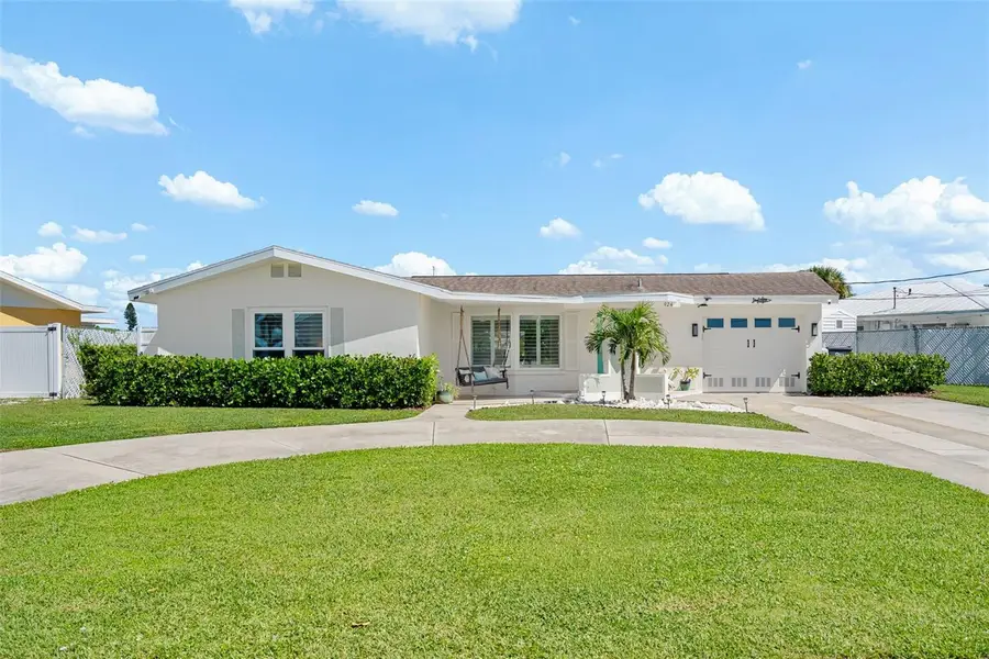 924 Arlington Road, Palmetto, FL 34221 - #2