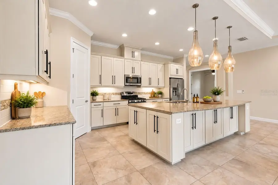 9765 Highland Park Place, Palmetto, FL 34221 - #3