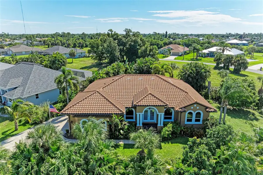 28 Par View Road, Rotonda West, FL 33947 - #2