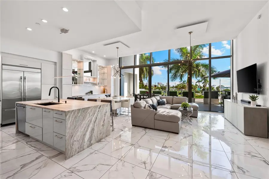 1155 N Gulfstream Avenue #208, Sarasota, FL 34236 - #3
