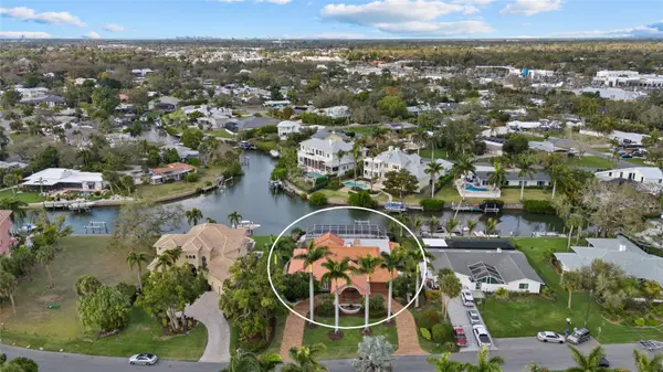 1749 Sandalwood Drive, SARASOTA, FL 34231