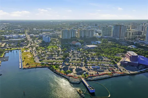 800 N Tamiami Trail #201, SARASOTA, FL 34236