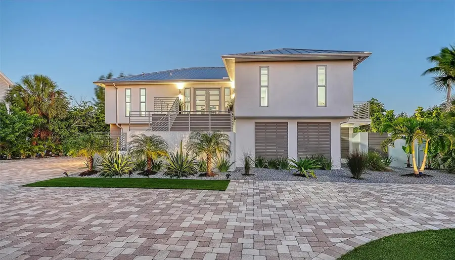 660 Penfield Street, Longboat Key, FL 34228 - #2