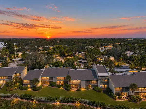 1518 Pelican Point Drive #257, SARASOTA, FL 34231