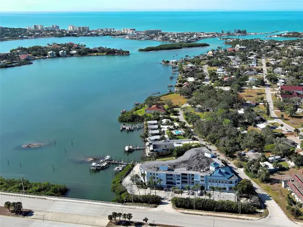 516 Tamiami Trail S #201, NOKOMIS, FL 34275