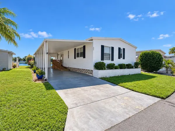 808 53rd Avenue E #35, BRADENTON, FL 34203