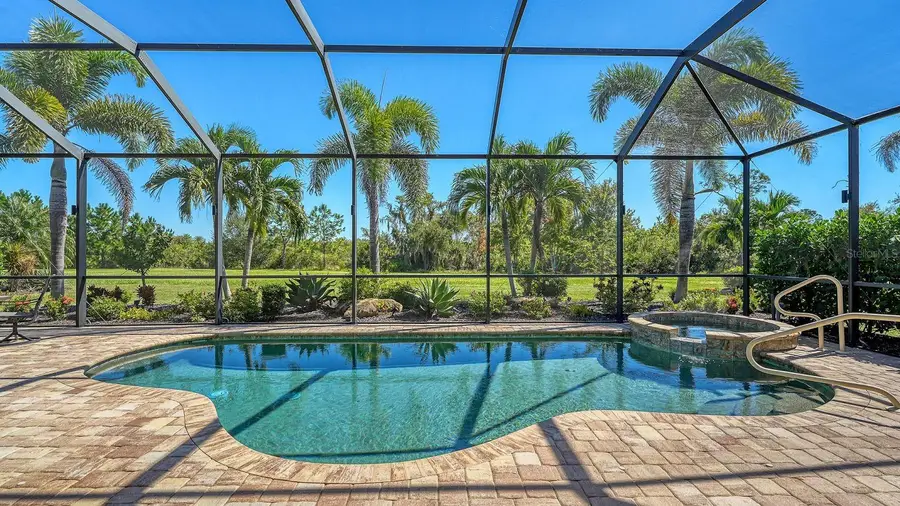 16218 Castle Park Terrace, Lakewood Ranch, FL 34202 - #2