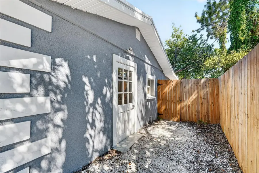 3717 16th Street W, Bradenton, FL 34205 - #3