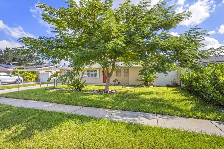 3579 Bali Drive, Sarasota, FL 34232 - #2