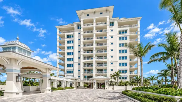 2050 Benjamin Franklin Drive #B704, SARASOTA, FL 34236