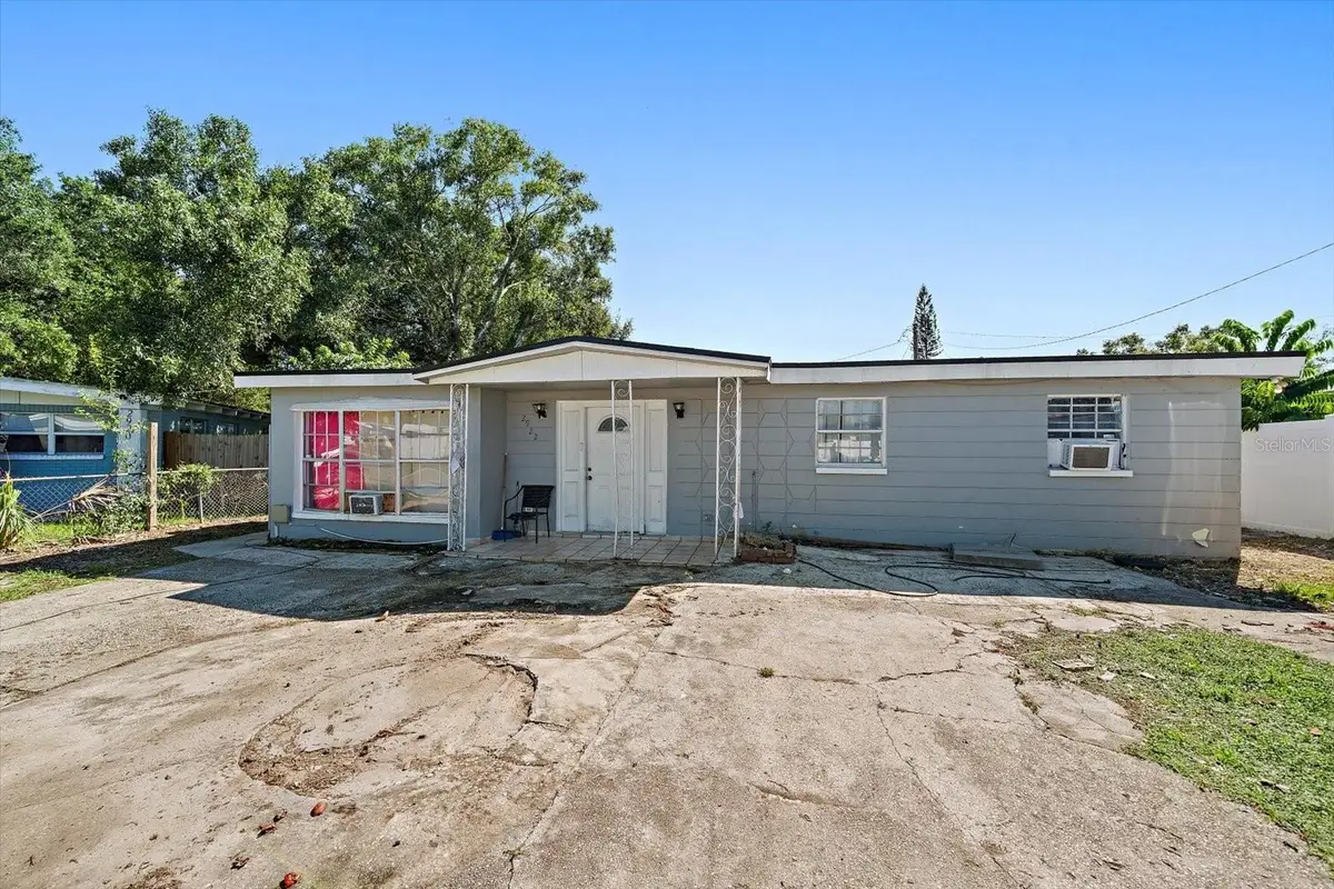 2922 Sample Loop, Tampa, FL 33619 - #1