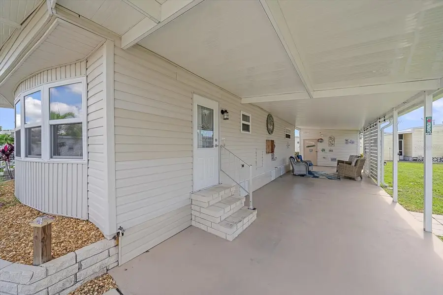 102 Del Rio Drive, Palmetto, FL 34221 - #3