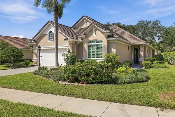 7808 Heritage Classic Court, LAKEWOOD RANCH, FL 34202