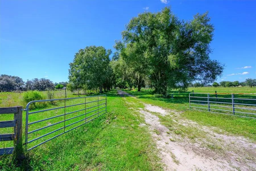 10650 Brendle Road, Myakka City, FL 34251 - #2