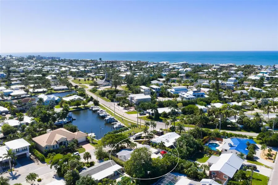 504 69th Street, Holmes Beach, FL 34217 - #2