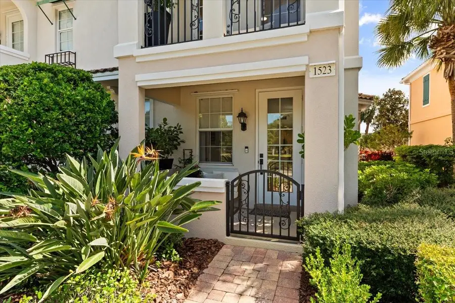 1523 Napoli Drive E, Sarasota, FL 34232 - #3