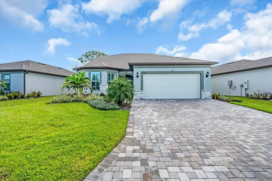 9225 Barrier Coast Trail, Parrish, FL 34219 - #2
