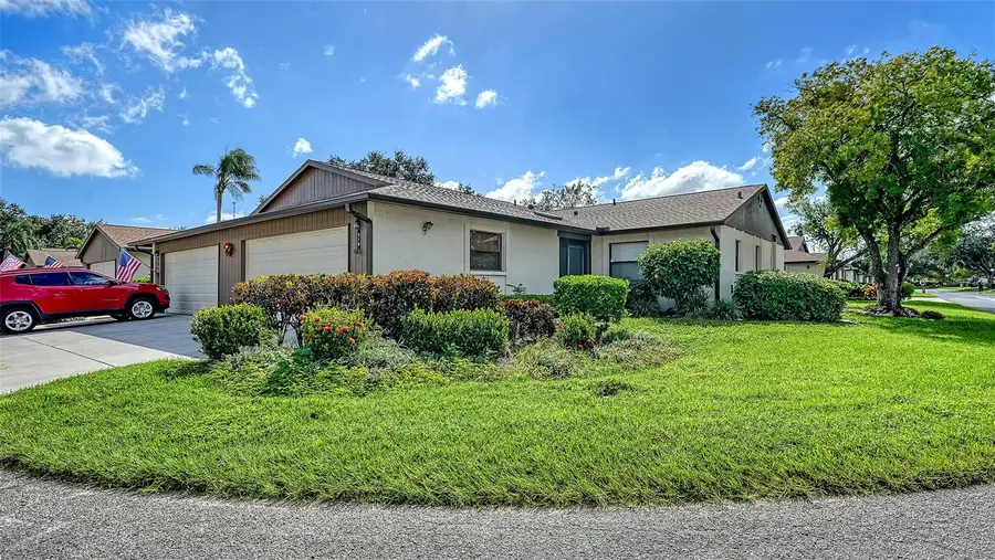 510 Oak Hill Circle #9, Sarasota, FL 34232 - #2