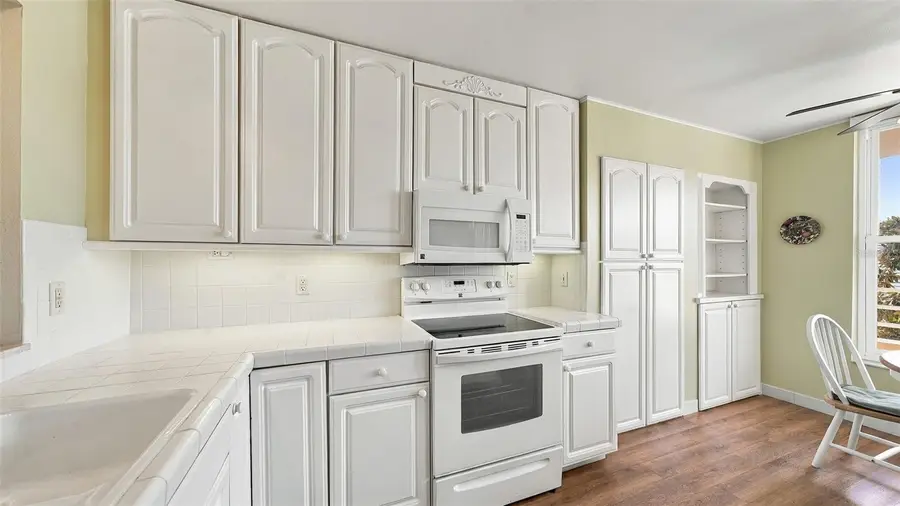4550 Pinebrook Circle #203, Bradenton, FL 34209 - #3