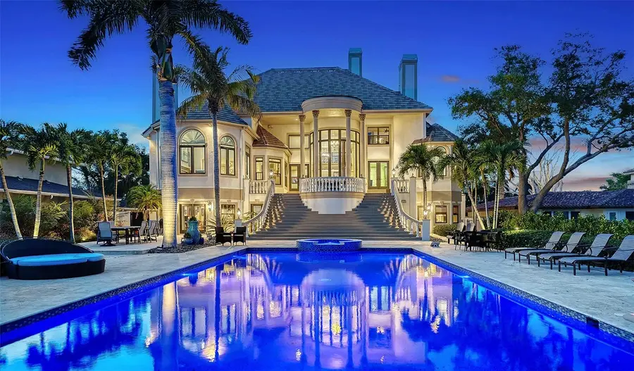 1240 Hillview Drive, Sarasota, FL 34239 - #3