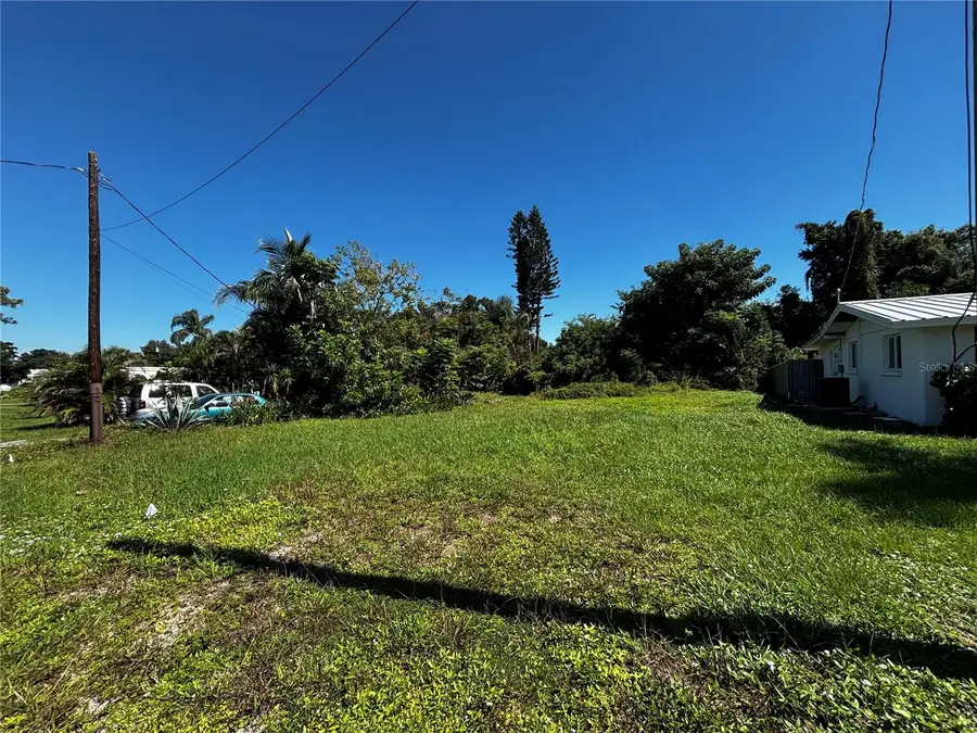 114 Ravenna Street N, Nokomis, FL 34275 - #3