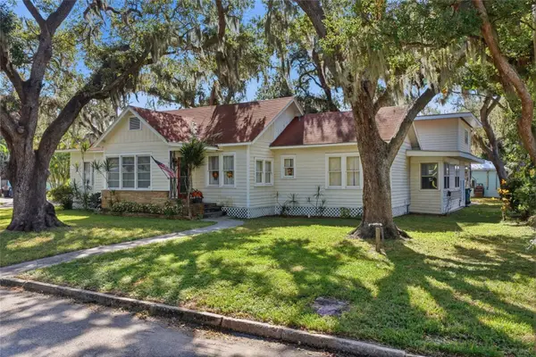1601 6th Street W, PALMETTO, FL 34221
