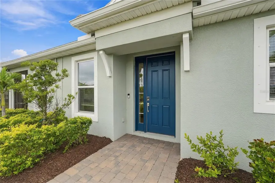 16258 Isola Place, Lakewood Ranch, FL 34211 - #3