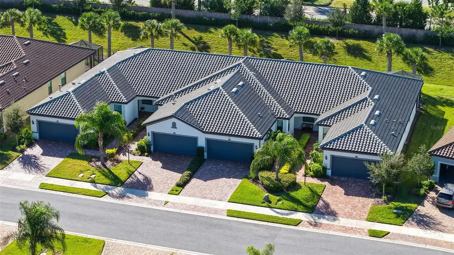 7608 Summerland Cove, Lakewood Ranch, FL 34202 - #2