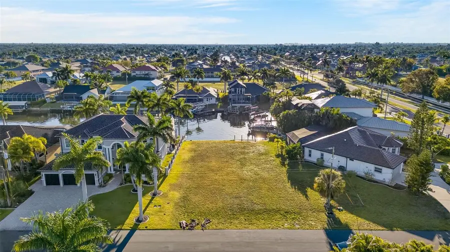 5423 SW 17th Avenue, Cape Coral, FL 33914 - #3