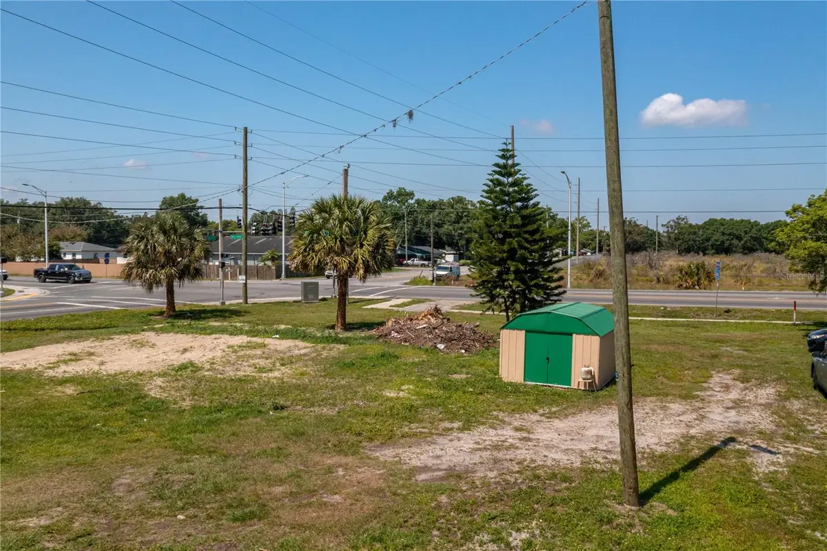 101 Eagle Lake Loop Road E, Winter Haven, FL 33880 - Image #1