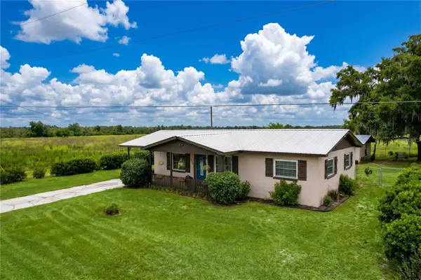 392 Old Dixie Highway, BOWLING GREEN, FL 33834