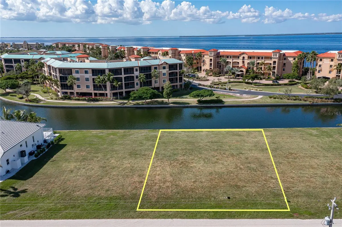 83 Colony Point Drive, Punta Gorda, FL 33950 - Image #1