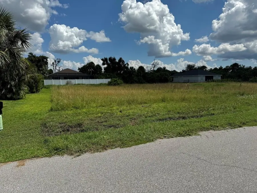 139 Sesame Road W, Rotonda West, FL 33947 - Image #2