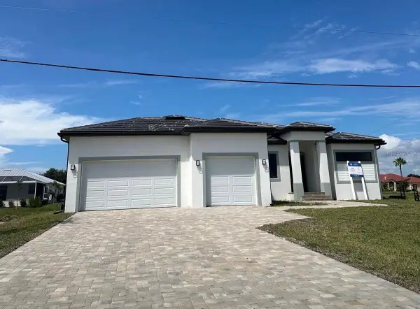 17315 Cape Horn Boulevard, PUNTA GORDA, FL 33955