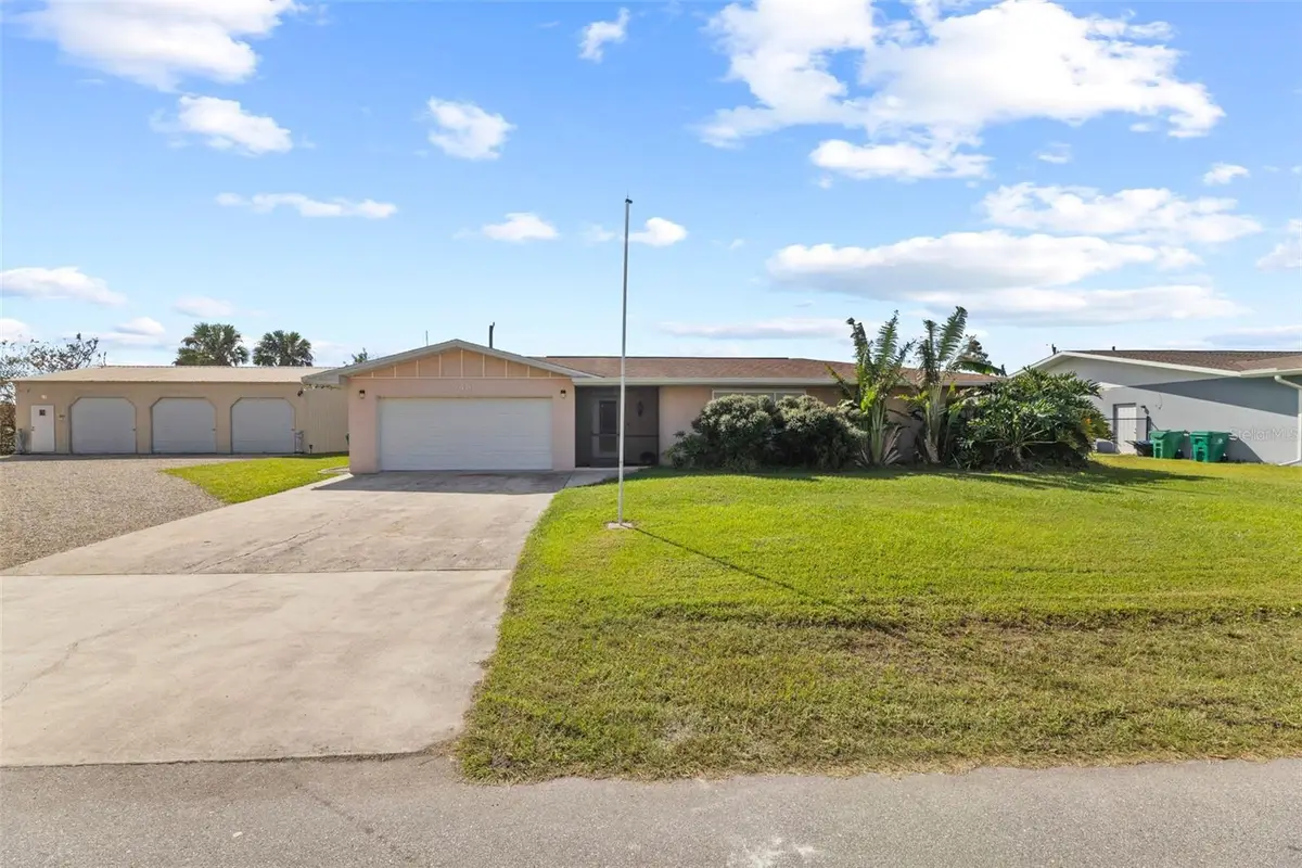 543 Lincoln Avenue Nw, Port Charlotte, FL 33952 - Image #1