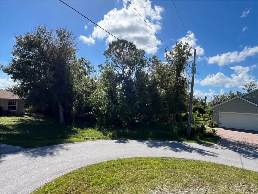 304 Oyahue Street, Punta Gorda, FL 33983 - #2
