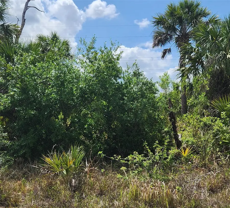 Mansfield Circle, North Port, FL 34288 - Image #2