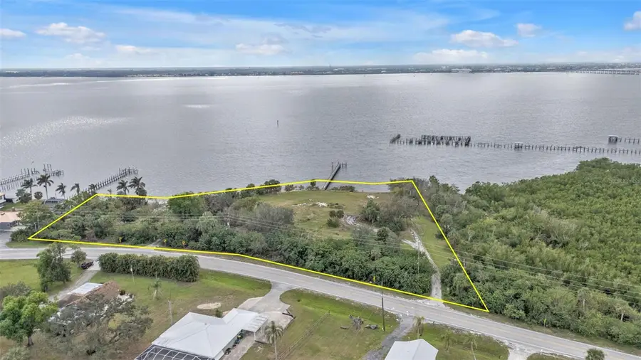 24105 Harborview Road, Punta Gorda, FL 33980 - Image #2