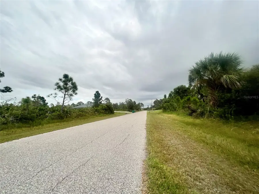 12113 Snow Bird Avenue, Port Charlotte, FL 33981 - Image #2