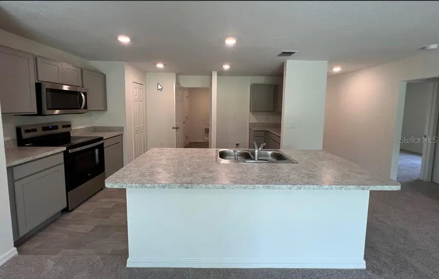 13 Sleeping Beauty Place, Palm Coast, FL 32164 - Image #2